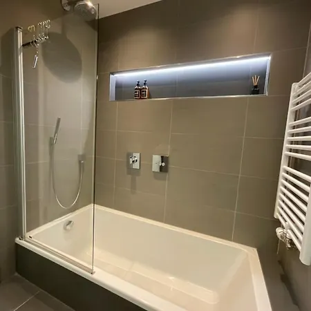 Kirchberg - High End 2 Bedrooms In Apartment